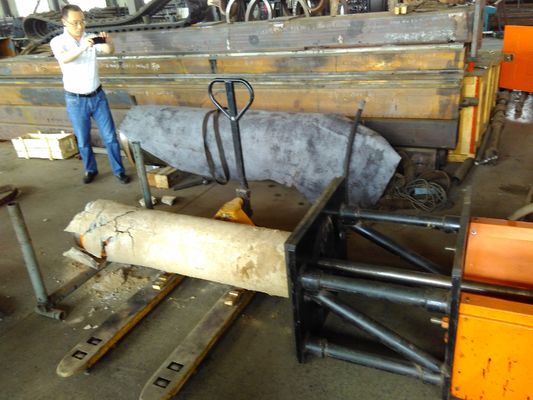 装置250KNの負荷を破烈させる11KW 60*600棒の構造の管